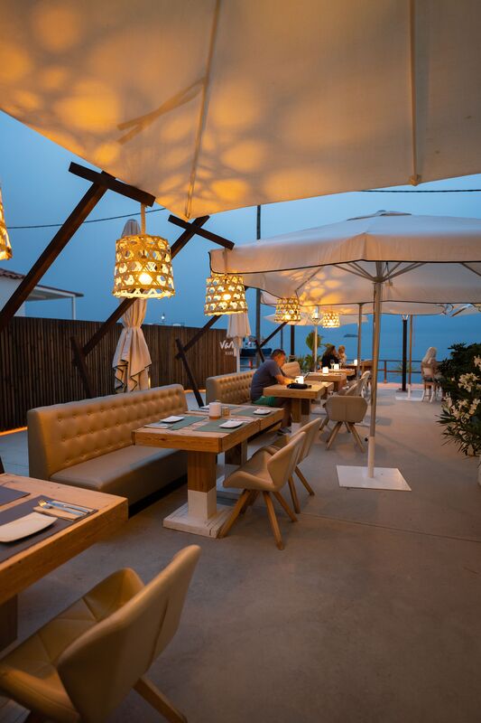 Vanilla-Beach-Ibiza-restaurant