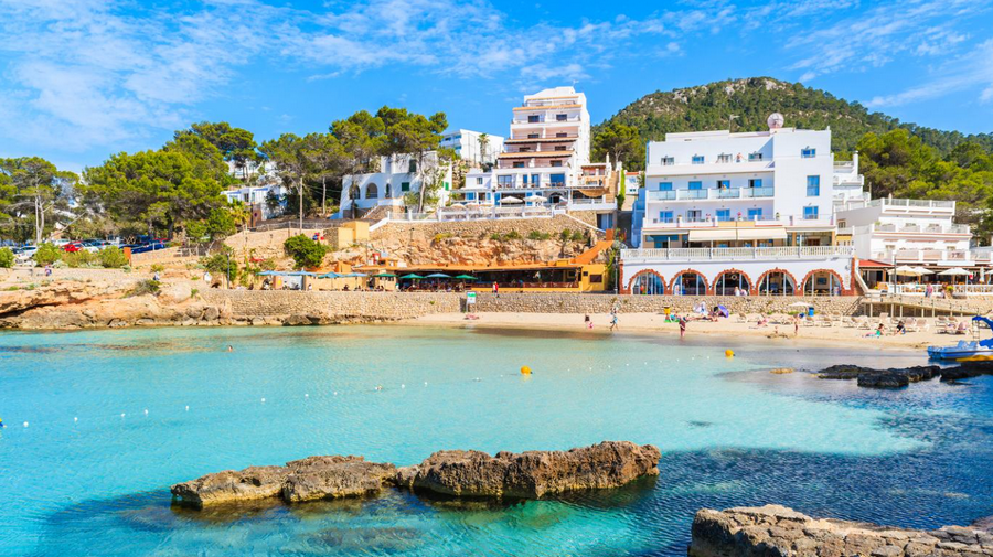 Portinatx Villas: Making Waves in the Luxury Real Estate Market