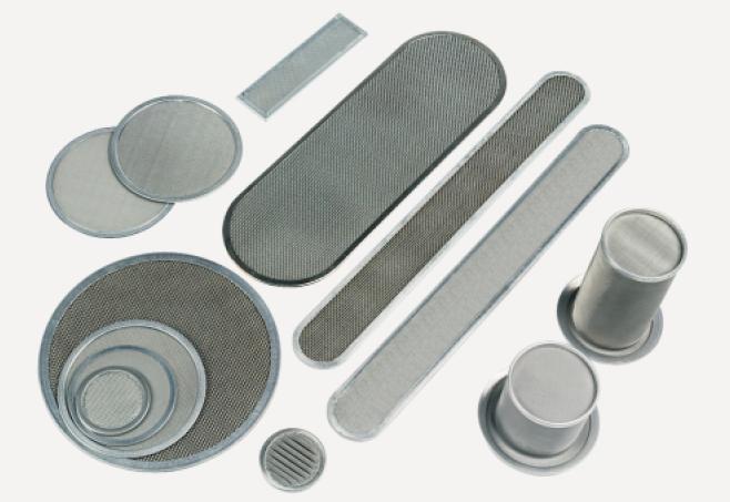 extrusion screen pack filter for chemical filtration